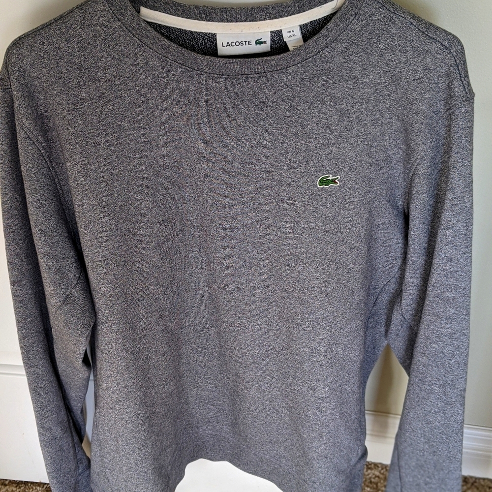 Lacoste sweatshirt